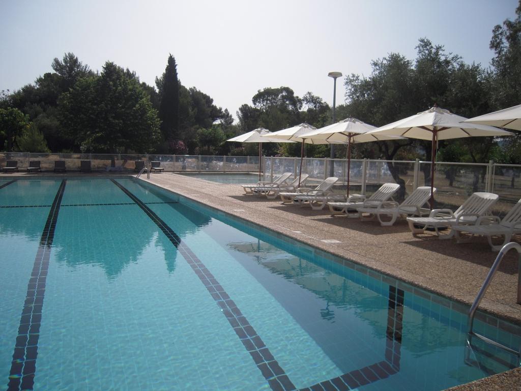 Le Domaine Des Oliviers Daire Saint-Cyr-sur-Mer Dış mekan fotoğraf